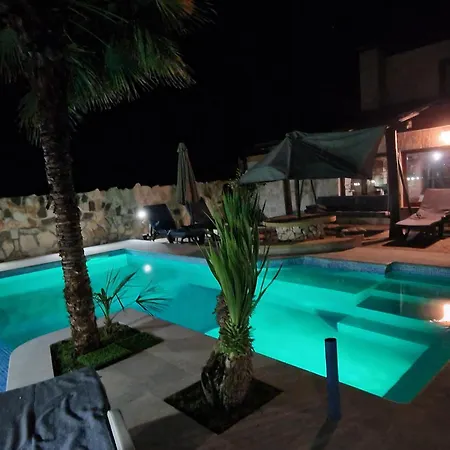 Holiday home Tolles In Pomer Mit Eigenem Pool *