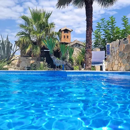 Tolles In Pomer Mit Eigenem Pool * Medulin