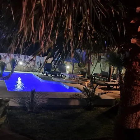 Tolles In Pomer Mit Eigenem Pool Holiday home Medulin